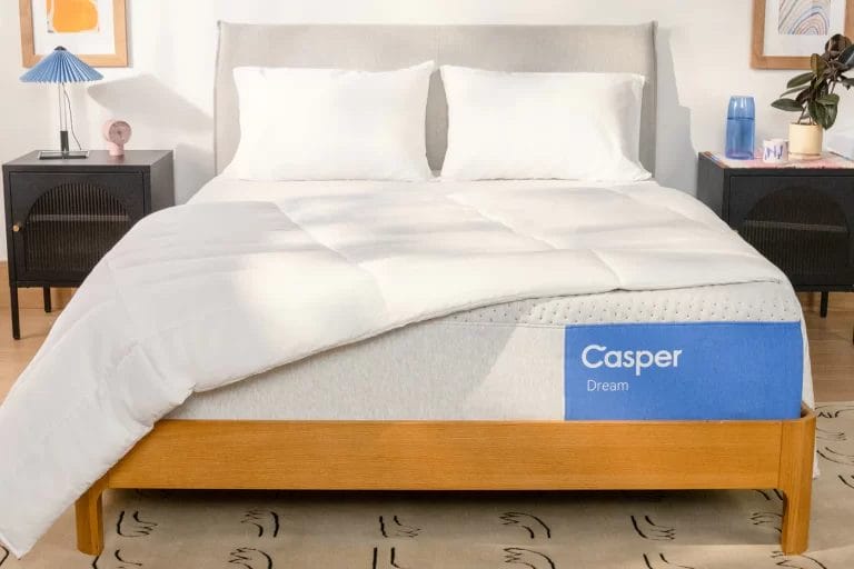 casper hybrid vs saatva mattress